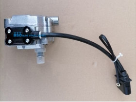 New Diesel Injection Pump Cover (Electronic Throttle Assembly) 2 467 135 238 for Bosch TDI Pumps (VE-EDC, VP37) New Diesel Injection Pump Cover (Electronic Throttle Assembly) 2 467 135 238 for Bosch TDI Pumps (VE-EDC, VP37)