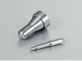 Yanmar YC1105 YC1115 Engine Injector Nozzle 150P255